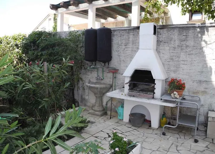 Apartament In 5818 Selce