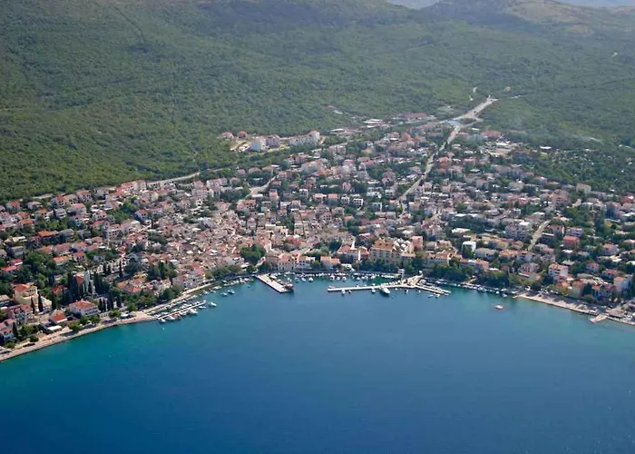 In 5818 * Selce