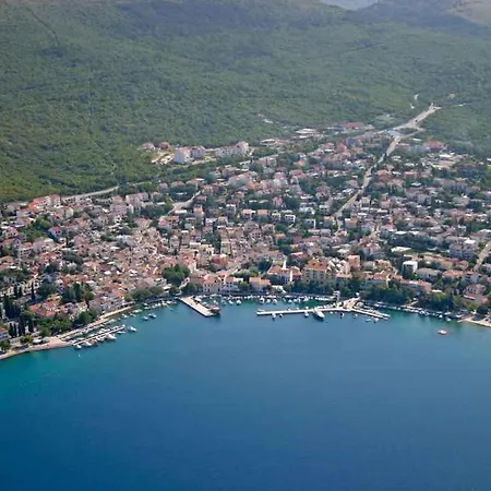 In 5818 * Selce
